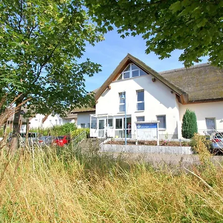 F-1010 Strandhaus Moenchgut Dz 34 Balkon, Strandnah Inkl Fruehstueck Lobbe