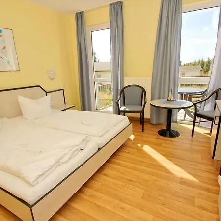 F-1010 Strandhaus Moenchgut Dz 34 Balkon, Strandnah Inkl Fruehstueck Hotel Lobbe