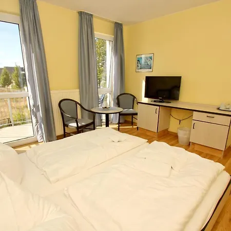Hotel F-1010 Strandhaus Moenchgut Dz 34 Balkon, Strandnah Inkl Fruehstueck Lobbe